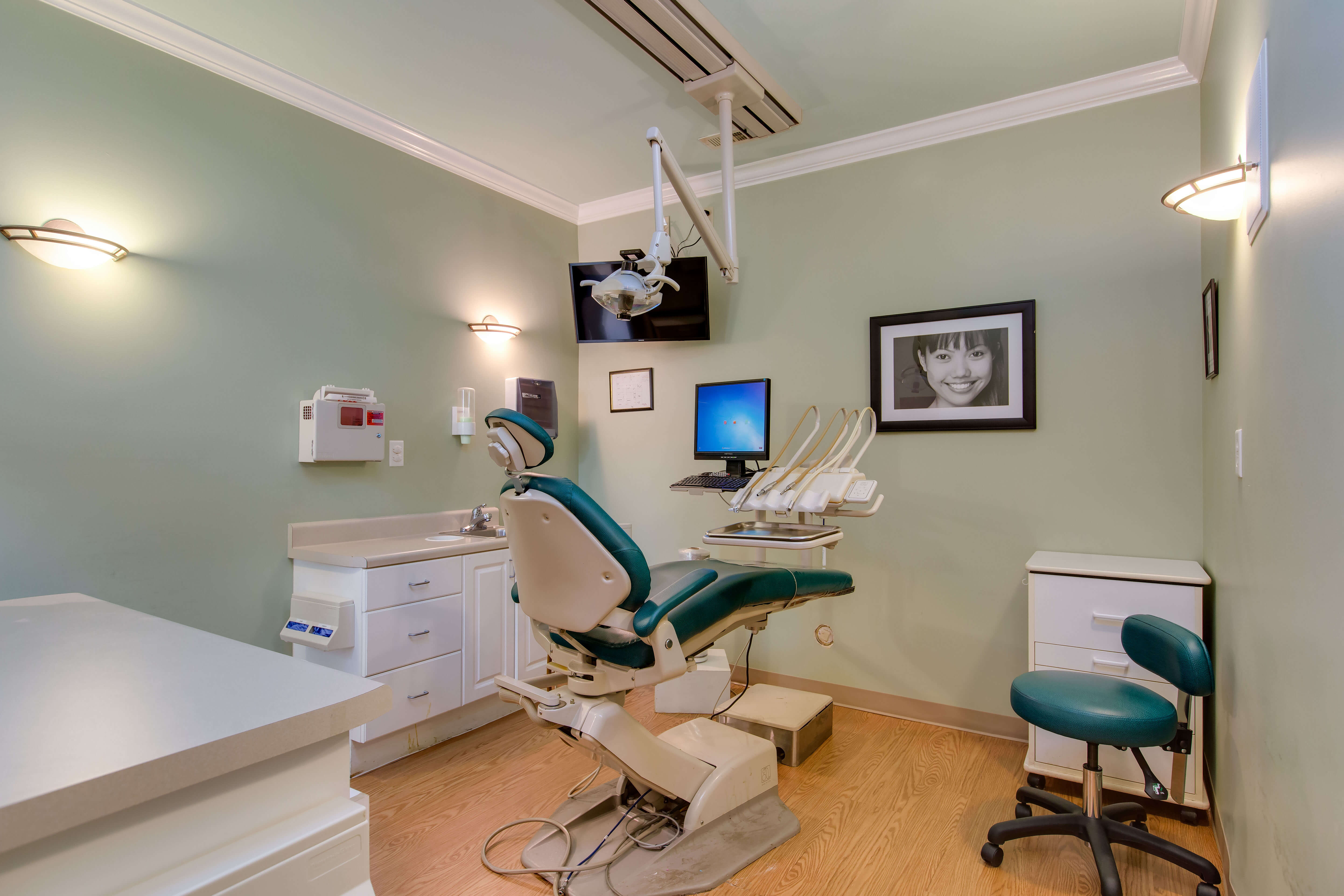 North Raleigh NC Dentist Lane & Associates Harvest Oaks Dr Dentist