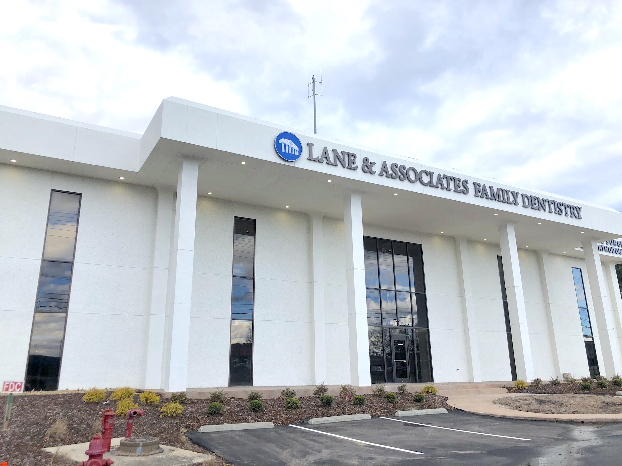 Durham NC Dentist Lane & Associates Miami Blvd RDU Dental Office